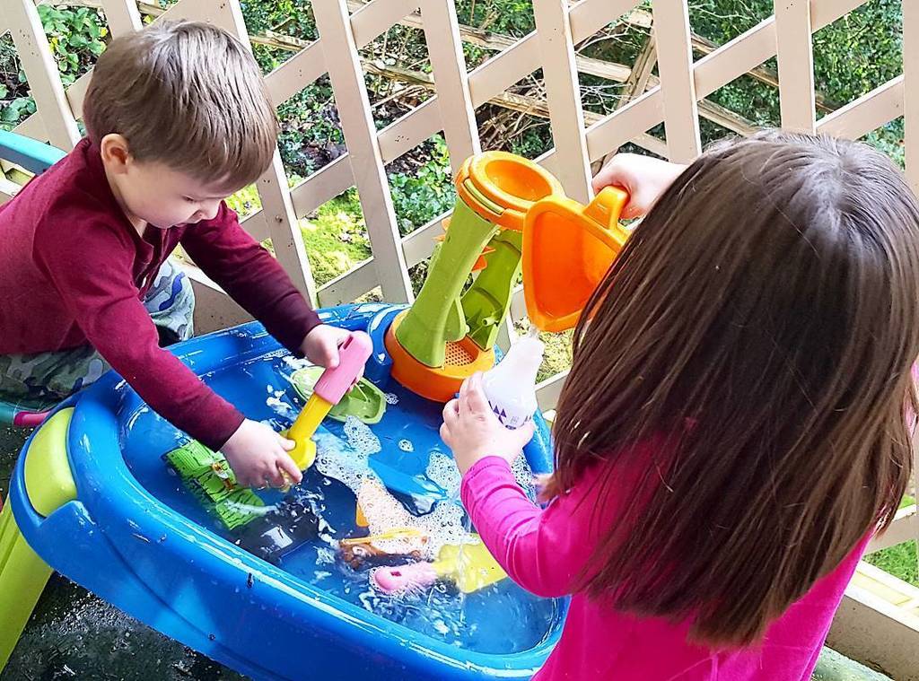brought2ubymom's tweet photo. Spring is coming! Water table fun today. #outdoorplay #playingoutside #freshair #watertable #watertablefun #kids #p… https://t.co/2xZlK57Hks