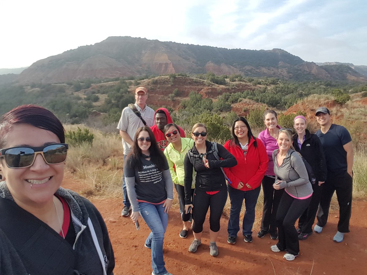 sami9882's tweet photo. Team building!! #t83 #rachelkknowstheway
#targetfoshizz
#palodurocanyon https://t.co/GFjGmdZvmJ