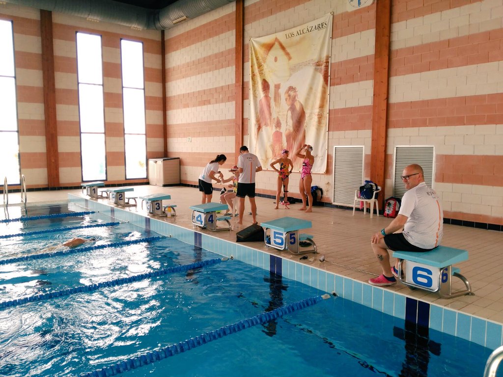 Nuestros #paratriatletas realizando tests de natación en #ConcentraciónParatri #CARNarejos <a href="/Paralimpicos/">Comité Paralímpico Español</a>