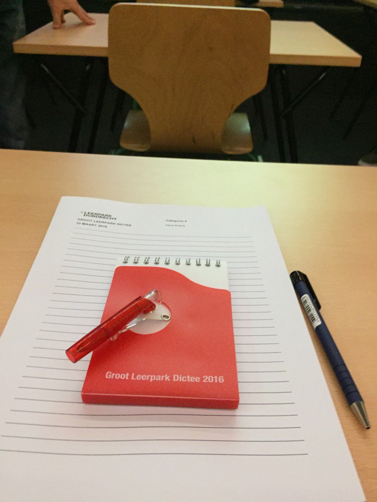 Irene_Koene's tweet photo. Zo, daar zijn we dan weer voor het Groot Dictee van het Leerpark, dit keer gemaakt door Dick van Meeuwen! https://t.co/wJvxiVyFaK