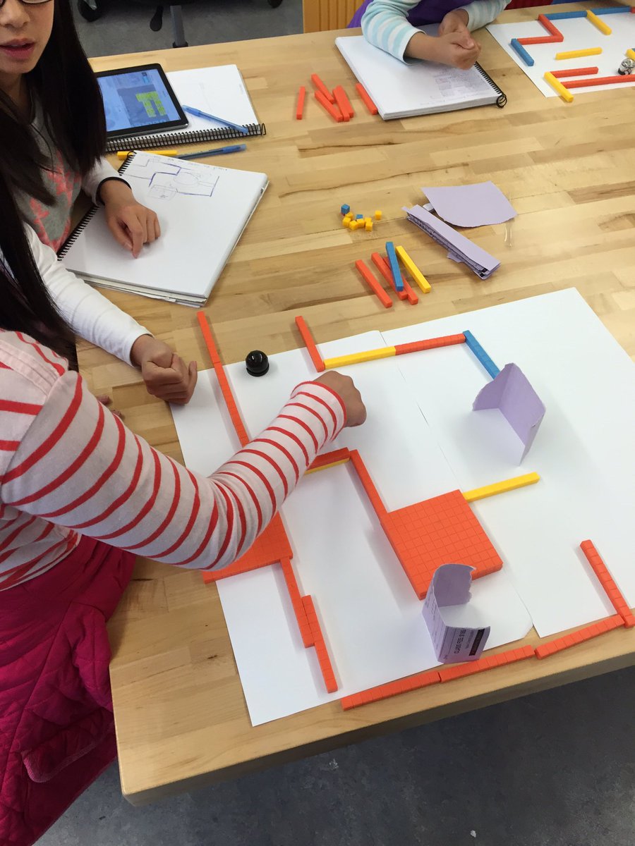 Lady Lions coding ozo bots through mazes like its nothing!! #Lawton#Base10 #Robotics#Bossy #SFUSD#buildingcapacity