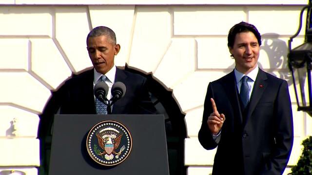 sandra_parente's tweet photo. Gotta See It: Obama, Trudeau trade fun sports jabs. https://t.co/mK6ArUsEoA https://t.co/vvuSEGquuF