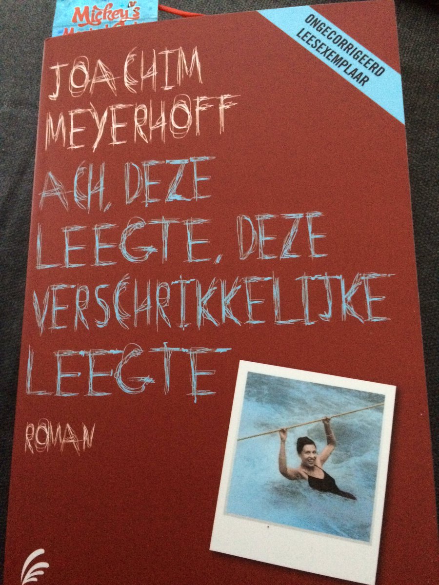 Madsiee's tweet photo. Joachim Meyerhoffs nieuwe roman is 'een lofschrift voor zijn grootouders' (****) https://t.co/uFDoHGItnD @Signatuur https://t.co/Tf5XTPVOs0