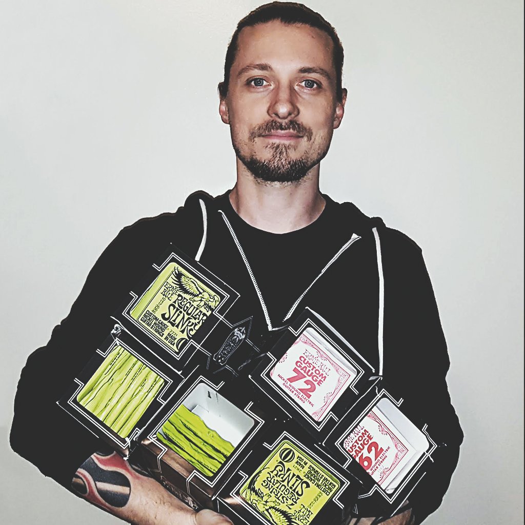 .<a href="/FrancescoArtus/">FranArt</a> from <a href="/DevilYouKnow/">Devil You Know</a> plays Ernie Ball electric guitar strings. Find yours: ernieb.al/1TxqXsr