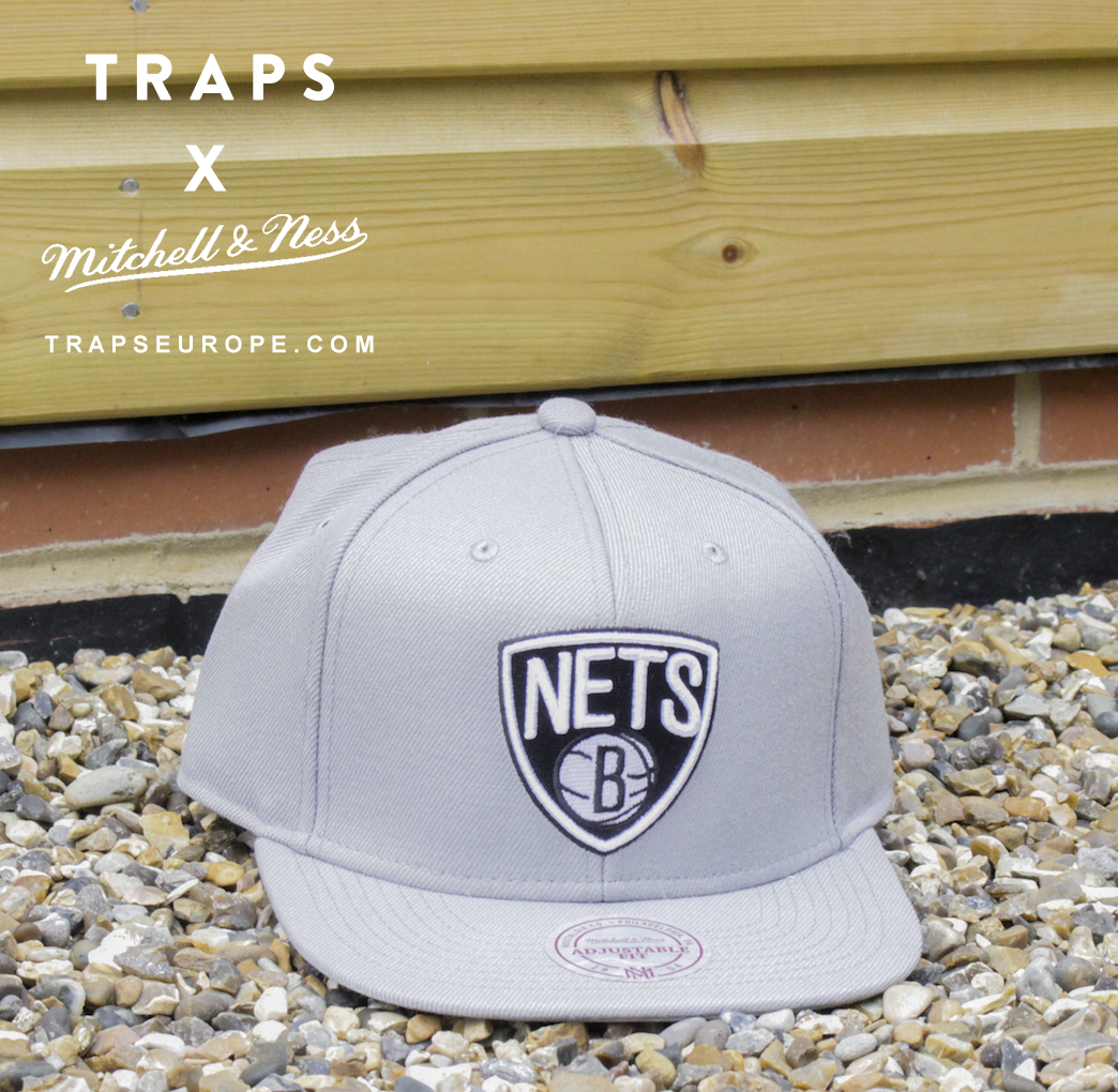 TRAPSEUROPE's tweet image. OUT NOW - The Mitchell &amp;amp; Ness Brooklyn Nets Team Snapback (£24.99) Available Online: bit.ly/1YoCd9W

#TRAPS