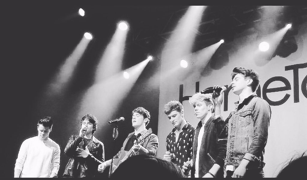 hometownoffic tweet picture