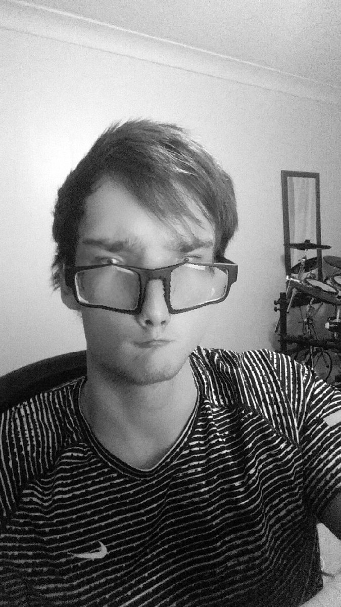 _Cycalo_'s tweet photo. @ClayGober @YouTube ooo sheeeitttt 🎶🎵 https://t.co/iagWYBa98z
