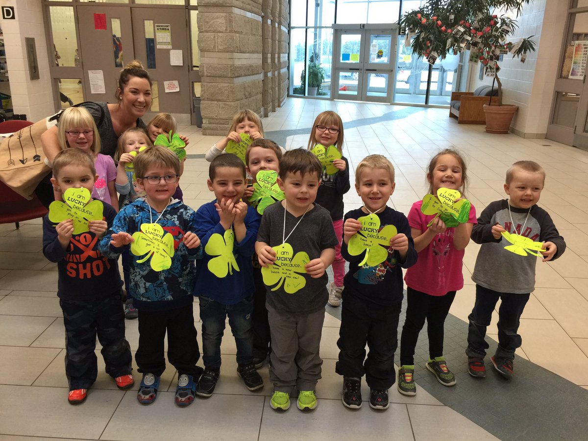 LittleFallsPS's tweet photo. Whose your lucky one? 🍀☘🍀☘Feeling fortunate in #JKSK with @jmorey #leprechaun #shenanigans @KLCarlyle https://t.co/WNWMdYq38K