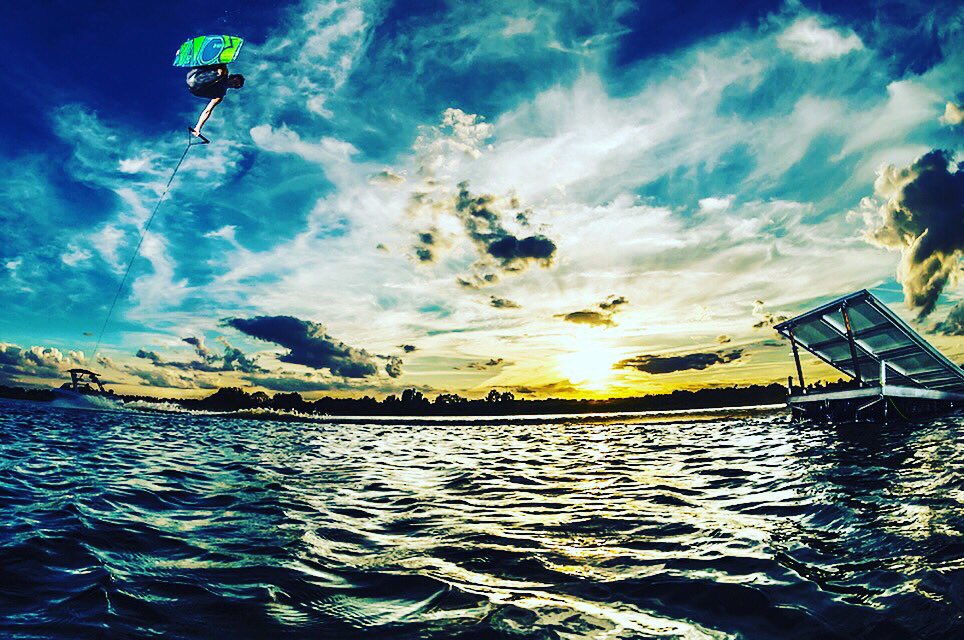 gobigwake's tweet photo. Killer shot 💥 @alliancewake #wakeboard #sunsetpark #sunset https://t.co/Eu9HVq9W4R
