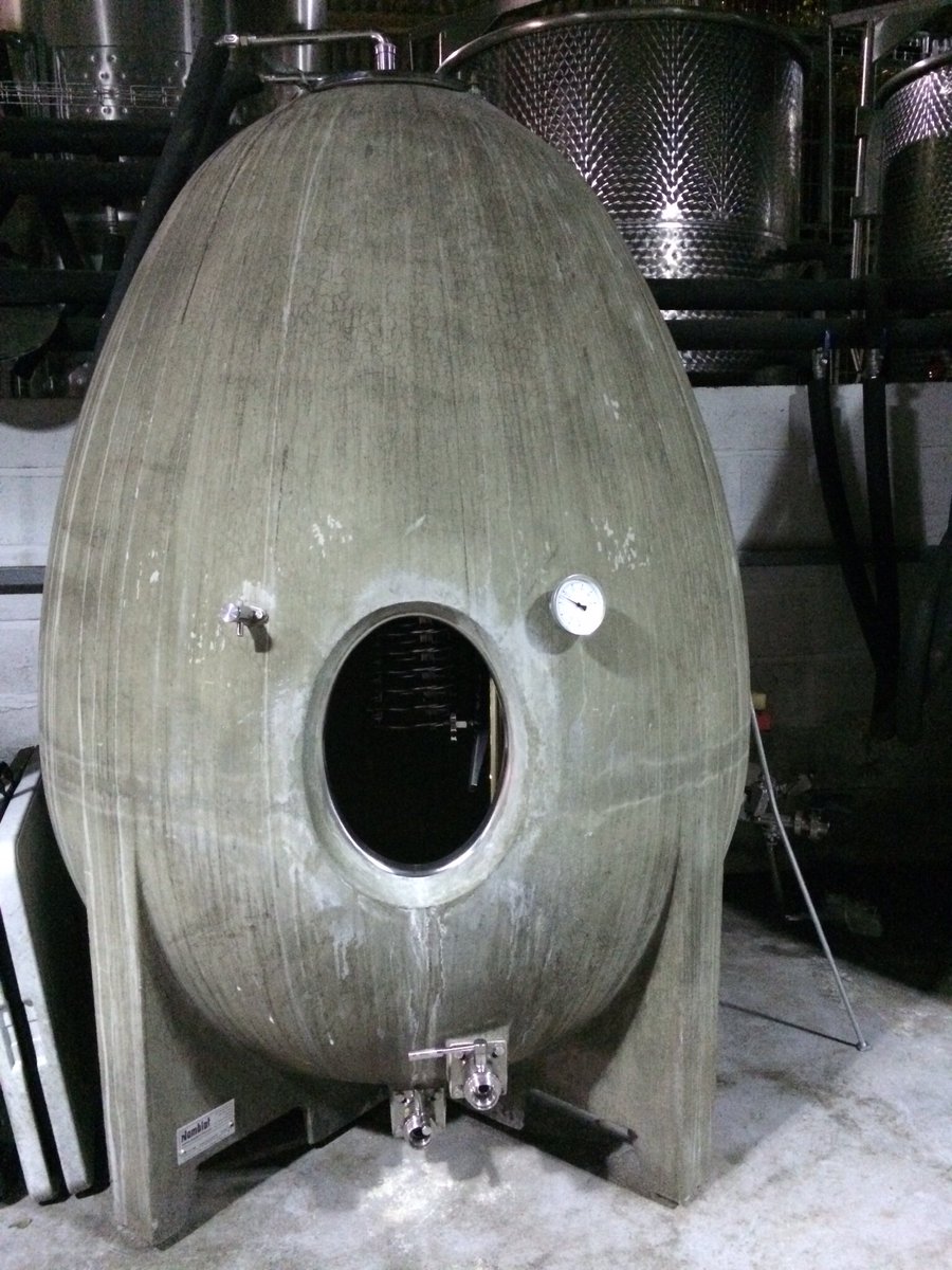 Rosyhardy62's tweet photo. Qu'est-ce que c'est?
#largeegg @brewindolphin @coatesandseely #wines https://t.co/17GSFHWEeZ