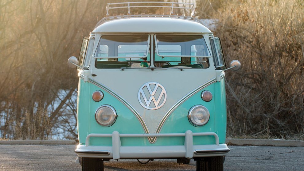 Se subasta una VW T1 de 1963 con caravana Eriba. El precio podría alcanzar los 200.000$ 😳
buff.ly/226o2IA