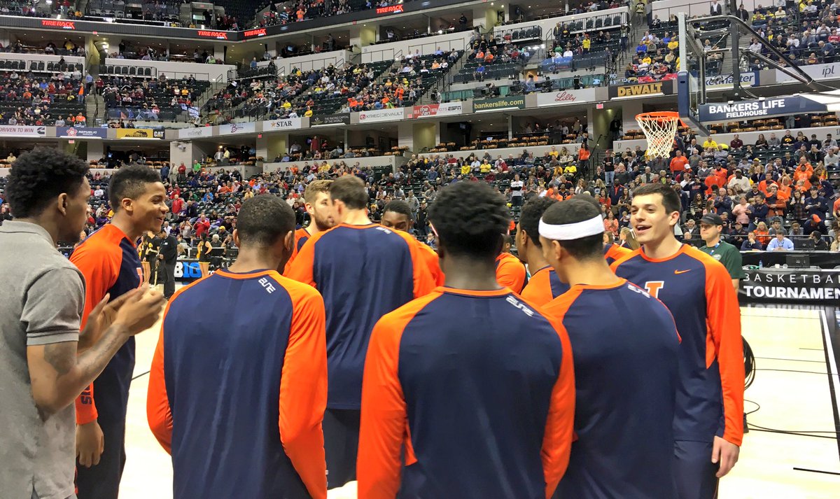 IlliniMBB's tweet photo. 🔶🔷  #Illini #BeatIowa https://t.co/Tivm272vBb