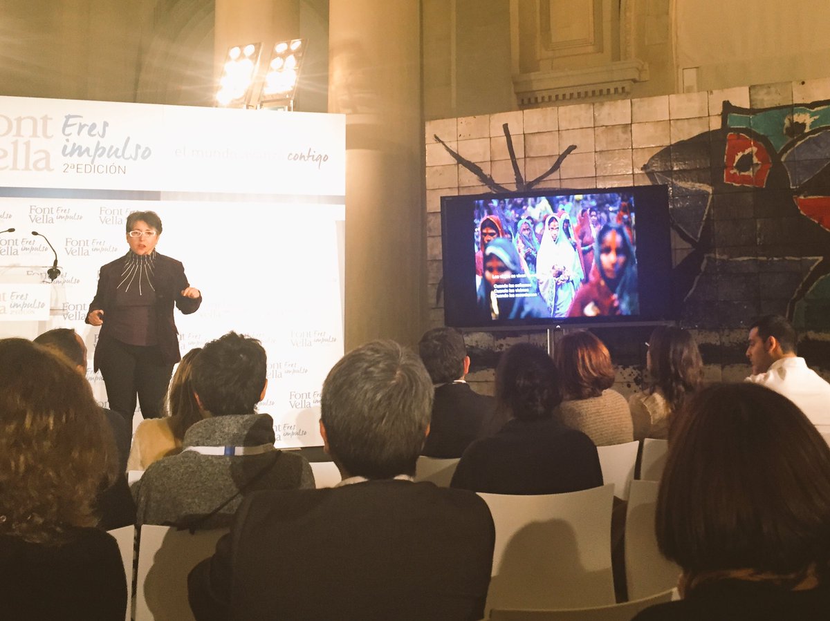 lizBCN's tweet photo. Gain new perspectives through women around the world- changing travel @AliceFauveau @focusonwomen #EresImpulso https://t.co/ThtUWX6QxA