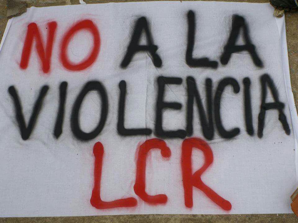 LaCentral_CFC's tweet photo. #AsiSoyEnLaCancha #NoTengoSangreEnMiRostro #LBDCFC #LDR #LCR #MasQueUnaBarraUnMovimientoCultural https://t.co/gO71tx0bBt