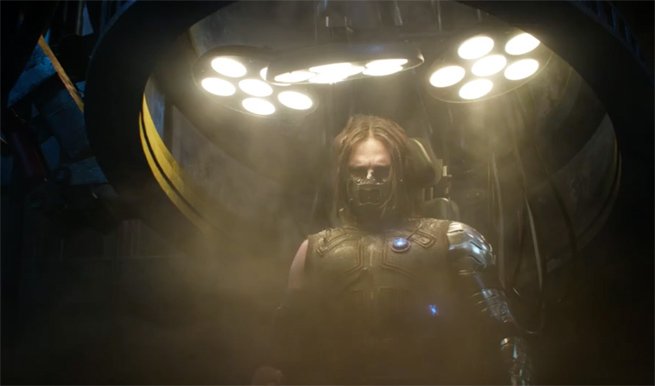 ComicBookNOW's tweet image. FIVE QUESTIONS CAPTAIN AMERICA: CIVIL WAR Trailer 2 Raises! bit.ly/1LUO11T