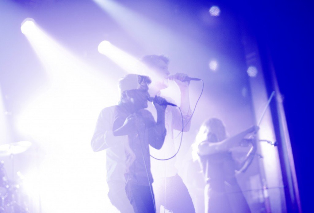 Photos from @Rarariot rocking @websterhall neatbeet.com/ra-ra-riot-web…