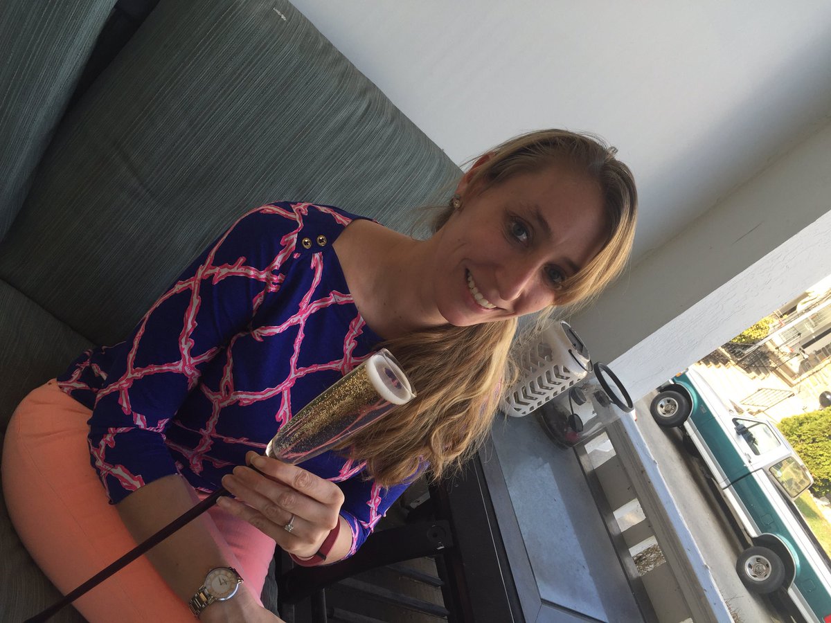 gluke44's tweet photo. Congrats to this lovely brainiac on successfully defending her proposal. Almost ABD, NBD @shesmylovell https://t.co/6hY3Dx6Qn6