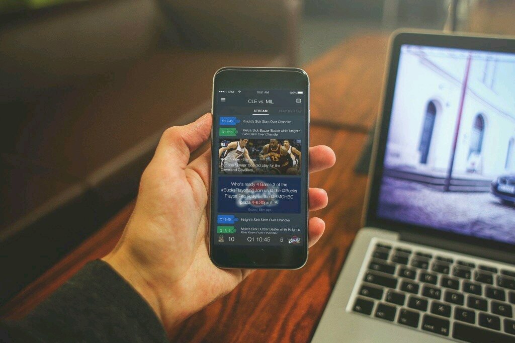 julixflow's tweet image. Anybody checked out the @ClutchPointsApp? It has changed the way I follow NBA games LIVE: app.clutchpoints.com
