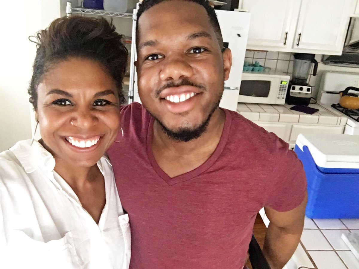 MaliekBlade's tweet photo. Just had a great interview w/ @Kamaricopeland on fitness and faith https://t.co/H8q0hZM8EJ