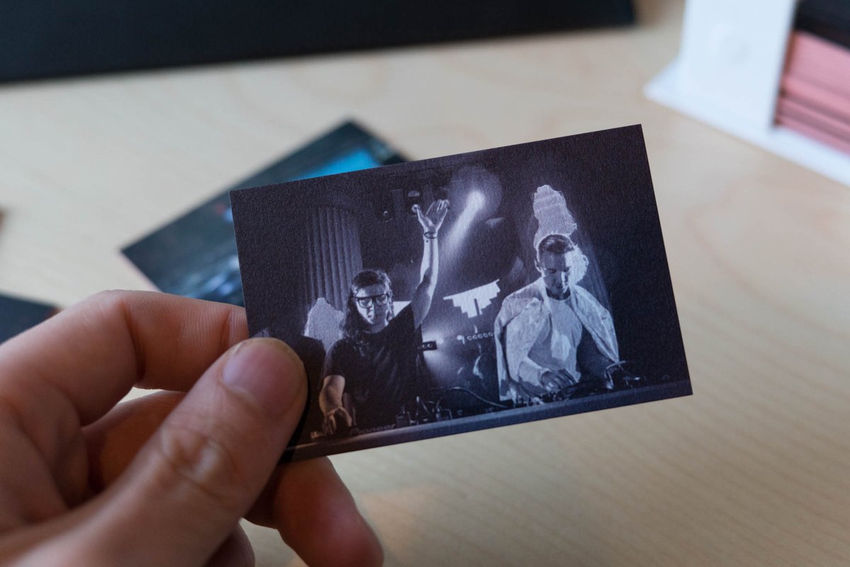 davidchen10's tweet photo. New @MOO business cards! I absolutely love these because I have a mix of various shots i can tailor for each person https://t.co/EGAZACoQAC