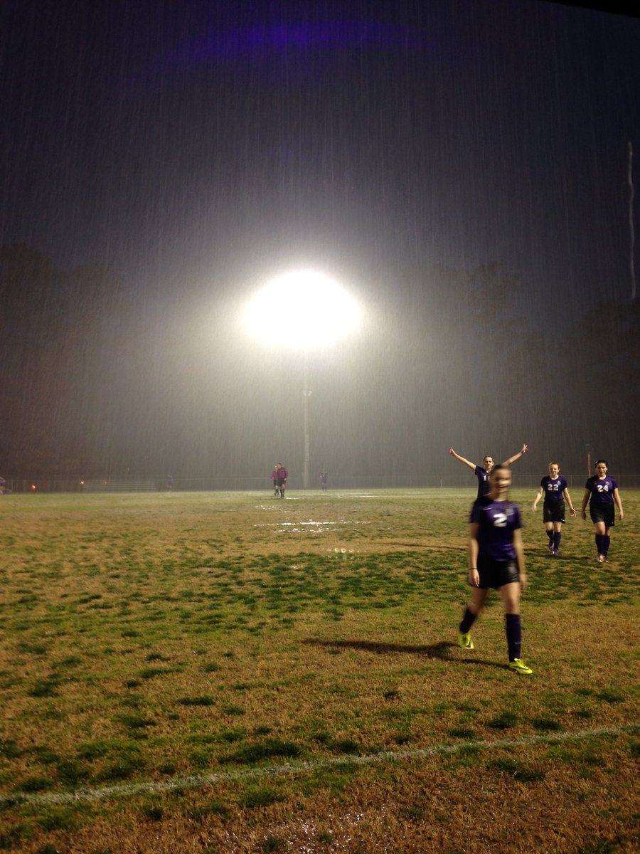 fhsaggiesoccer's tweet photo. What rain? https://t.co/WN8bb00RSL