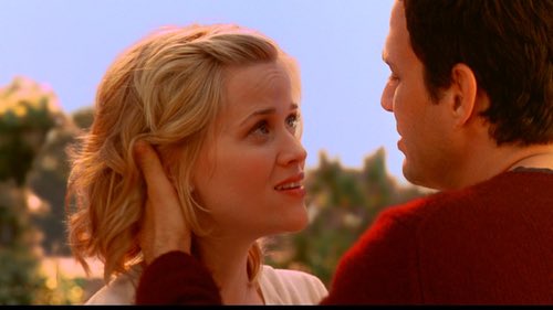 Между небом и землей турецкий сериал. Между небом и землей фильм 2005. Пише между небом и землей. Между небом и землей 2010. Между небом и землей фильм 2005.