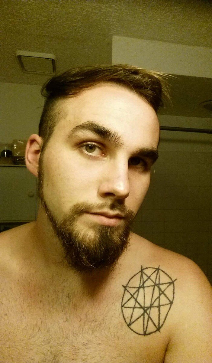 MyThebutcher417's tweet photo. #butcher #keepinitflesh with a #SOFRESH cut https://t.co/rqopWurabN
