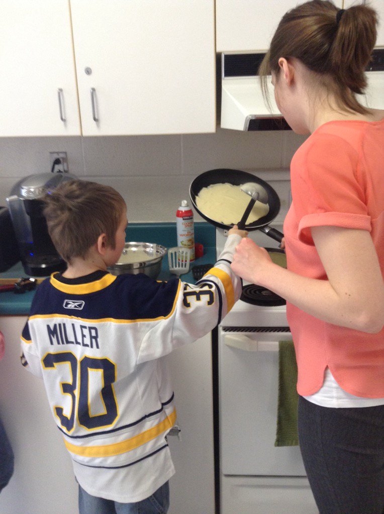 MlleCogar's tweet photo. Making crêpes in Gr. 5 French. We read the recipe, planned the ingredients and cooked all in French! @RollingHillsPS https://t.co/abnLX18dWX