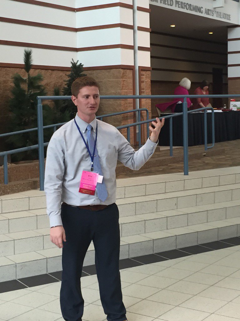 MACACorg's tweet photo. @SVSUAdmissions own Eric Davis leads the @MACACorg group. Thnx! #MACAC16 https://t.co/B7zQukaFPm