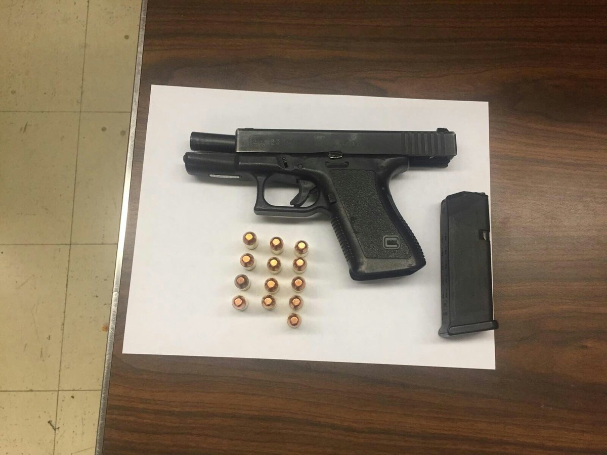 NYPD23Pct's tweet image. No retweet, Field Intel &amp;amp; Crime take 2nd gun off Lex in 24 hrs. We won't stop, #onelessgun, #itswhatwedo #EastHarlem