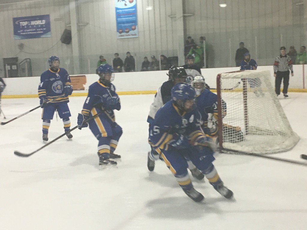 awghockey's tweet photo. 1:47 left in second - girls about to take the ice at other rink - I'll post those updates too https://t.co/YtYsLIMzTO