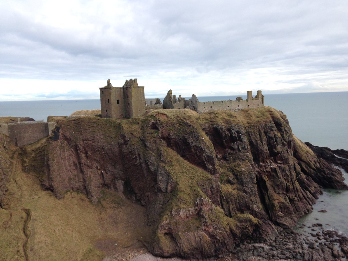 TerrierTours's tweet photo. Dunnottar Castle, near Stonehaven Aberdeenshire! #stonehaven #scottishcrownjewels #olivercromwell #jacobiteuprising https://t.co/yNvFF70z7r