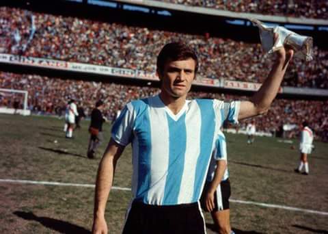 LeitoAKD's tweet photo. Hoy el Futbol esta d Luto #HastaSiempreMariscal https://t.co/zq2SuNHNZi