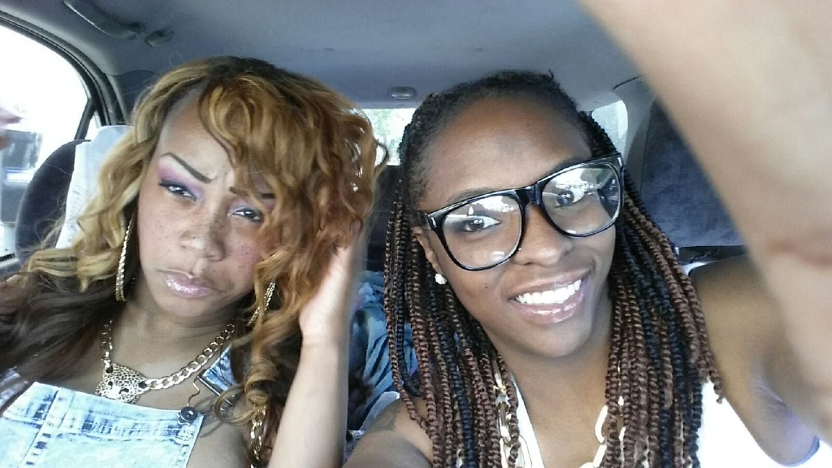OfficialSaaNy's tweet photo. Enough Sun...time to hit this day club. https://t.co/PMsAd9TUhW