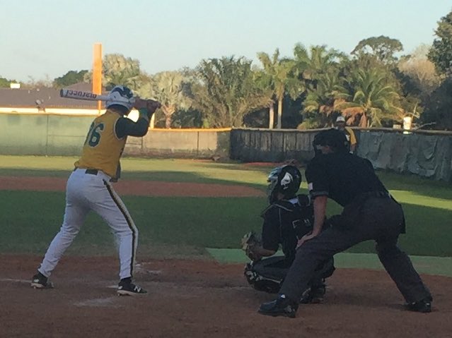 miamikilliansr's tweet photo. Go Cougars!  #theK @KillianAthletic @killianball https://t.co/XAmhfs6mxn