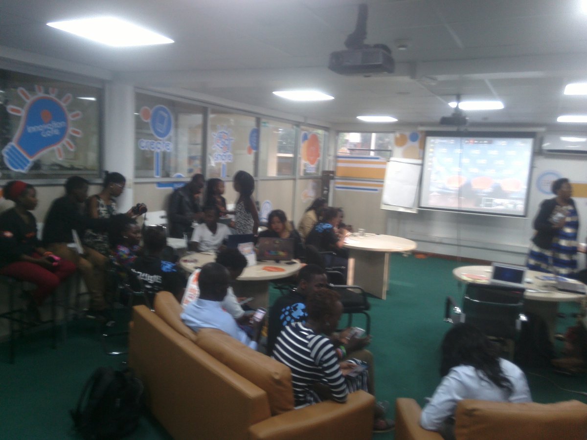 KasiitaMark's tweet photo. HappeningNow at @UNFPAUganda #HackForYouth @KintuKenny @bashk25 @kyiraabo MyHealth MyFature @MinofHealthUG @BithaAK https://t.co/fO7RbDWbIy