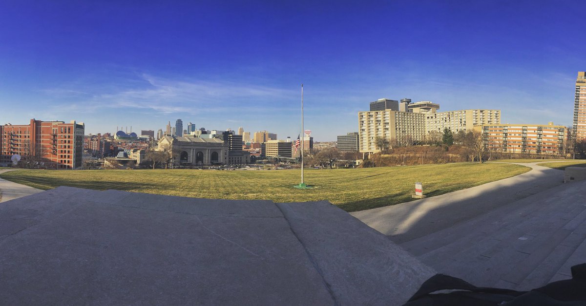HuskeySam's tweet photo. Everything's up to date in Kansas City #SWACDA16 https://t.co/AC9zX9M3UZ