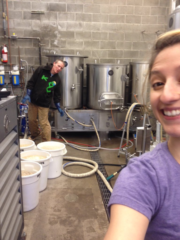 Jenelizbeer's tweet photo. Fresh brewed IPA! Come to the tap room and smell the grain!! We open at 4! #beer #ipa #wabl #lowercasebeer https://t.co/MvbQnpPrbx