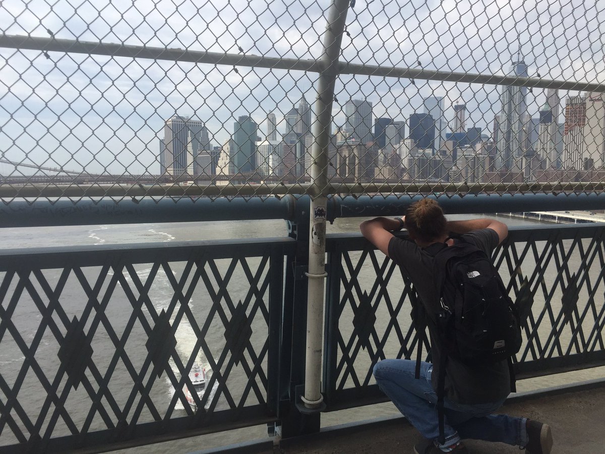 presdinger's tweet photo. trying to get the perfect shot https://t.co/o20CR2gwV2