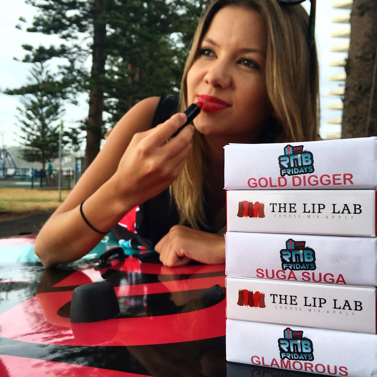 2DayFM's tweet photo. We are down at Manly Beach giving out @theliplab #lipstick. These colours are hot 🔥Come &amp; get yours now 👄 #theliplab https://t.co/EgW7IeUE9v