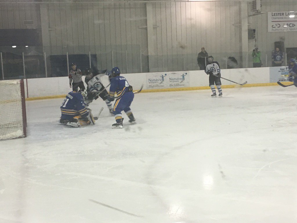 awghockey's tweet photo. 5-3, Zach - 10:58 remaining https://t.co/4B6oljdF85