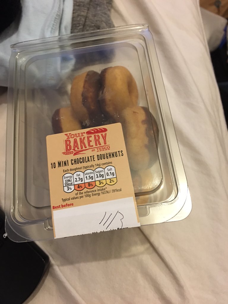 shaunjakes's tweet photo. @Tesco hi guys have you recently changed ingredients for your doughnuts? Don't seem to have much flavour anymore :( https://t.co/ZfsNGDnHij