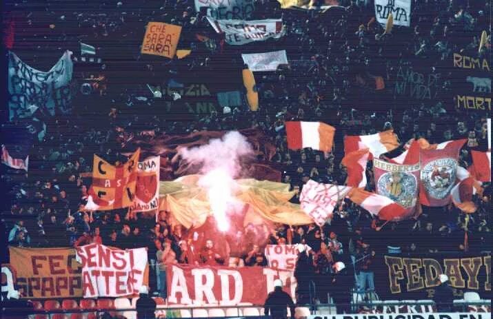 develez77's tweet photo. Aquellos maravillosos años.
#AtletiRoma https://t.co/b42mYzciqD
