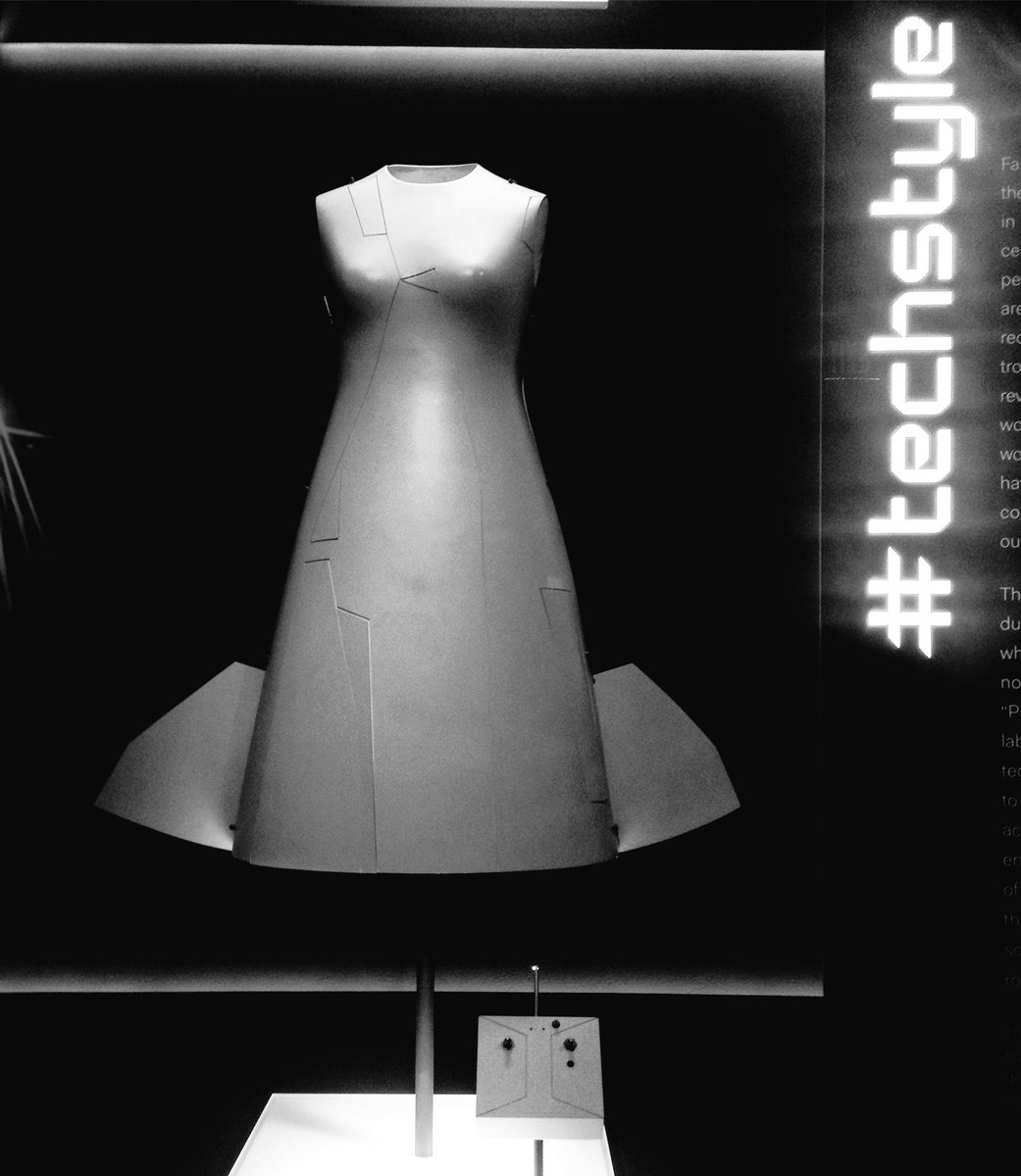 dobrska's tweet photo. Remote control airplane dress at @mfaboston's new #techstyle exhibition. #fashion #tech #robotics #chalayanstudio https://t.co/WRqiEIwcQp