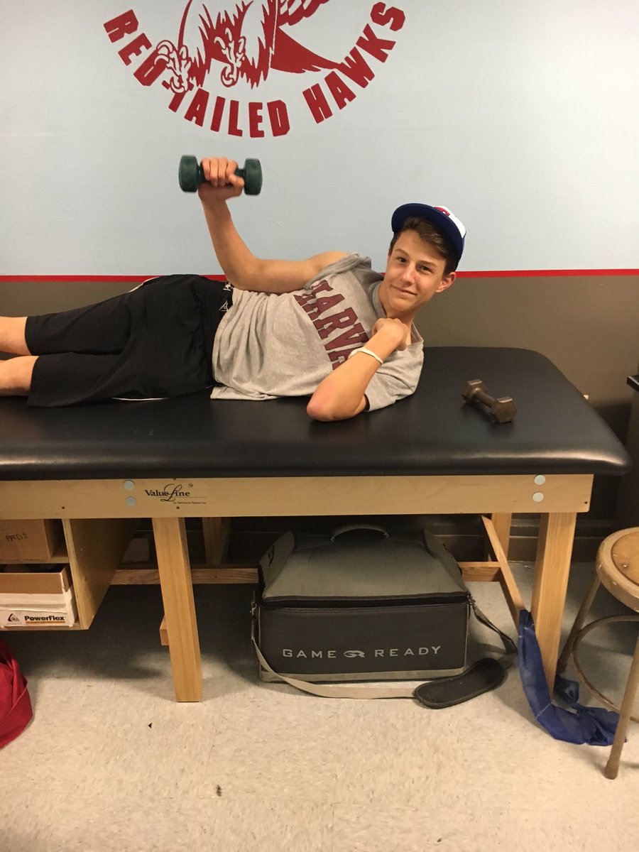Tam_ATC's tweet photo. JV baseball doing rehab on this rainy day ☔️ ⚾️ https://t.co/IwXuO5nkXP
