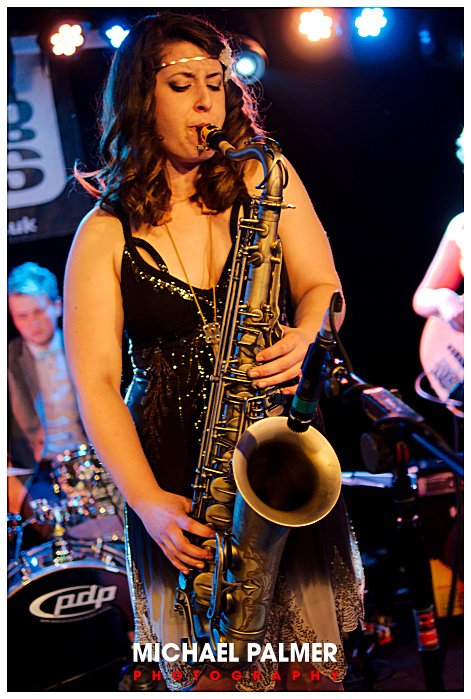 MikeyPalmer's tweet photo. A band called Penguin...  Latin Jazz Fusion.   Rather damn good. https://t.co/IAWiwbvJi5