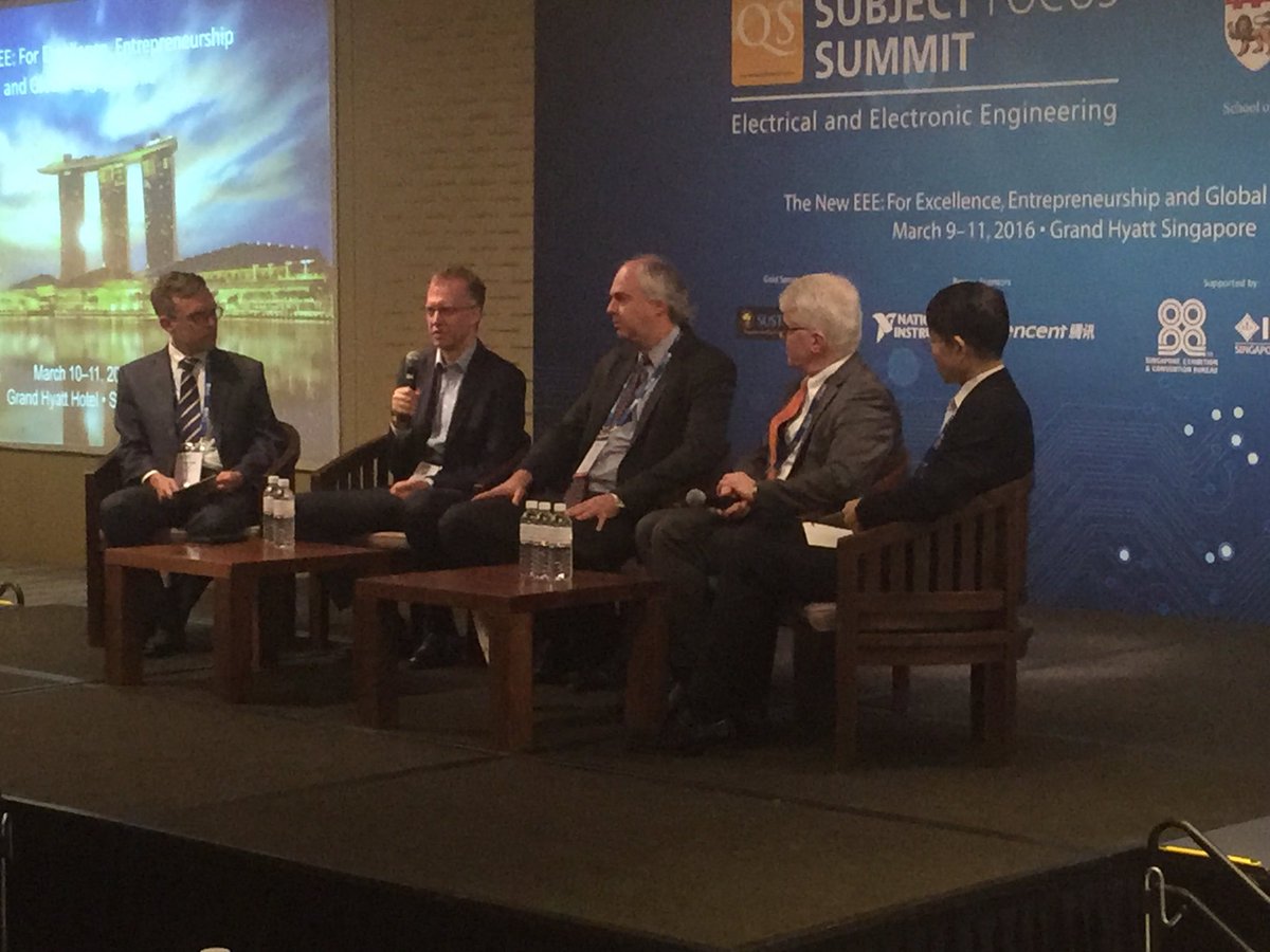 QSCorporate's tweet image. 2nd panel discussion at #QSSubjectFocus #ElectricalandElectronicEngineering