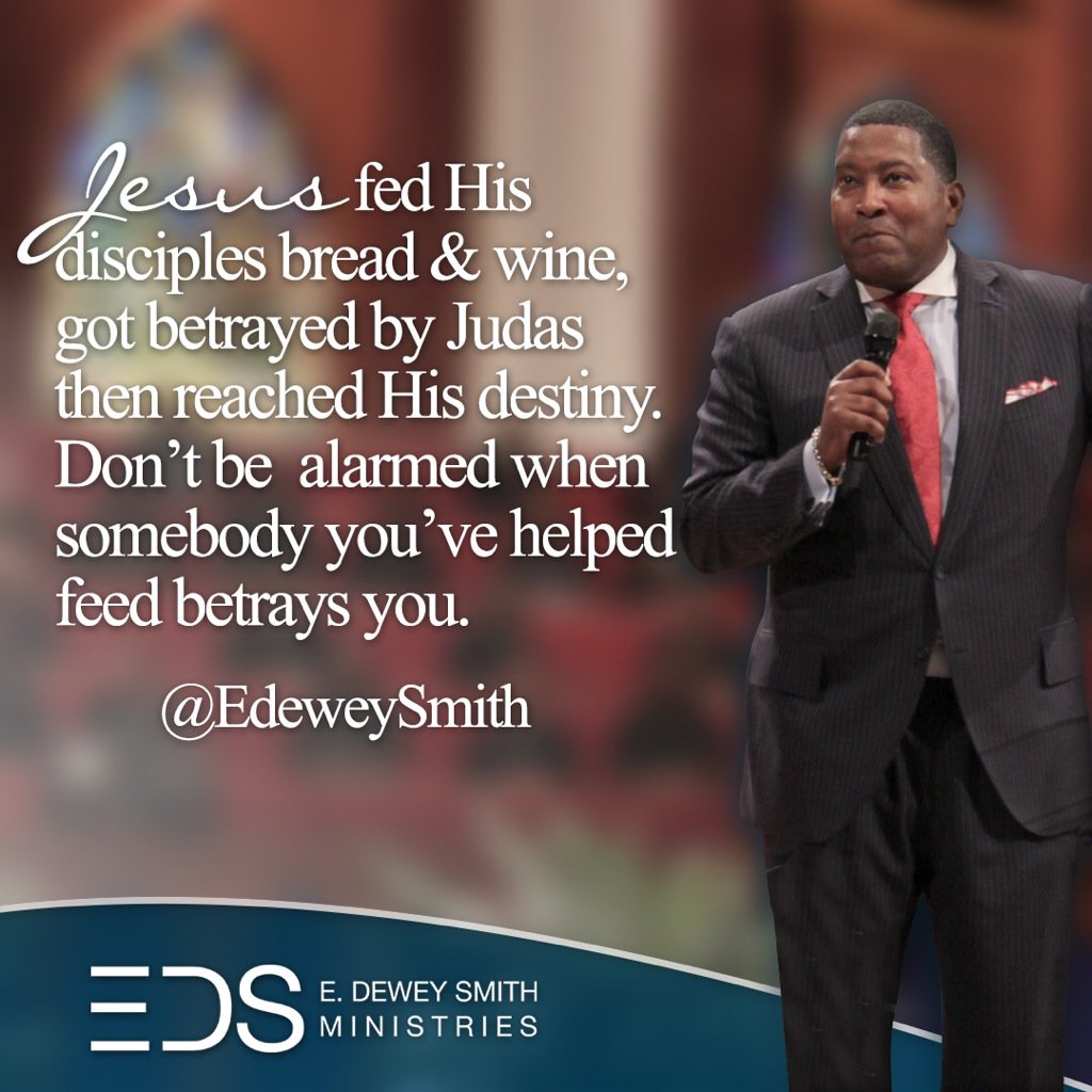 edeweysmith's tweet photo. Jesus fed His disciples,got BETRAYED by Judas-THEN reached His destiny. Don't trip when someone you've fed BETRAYS U https://t.co/WGF9OKYT5P