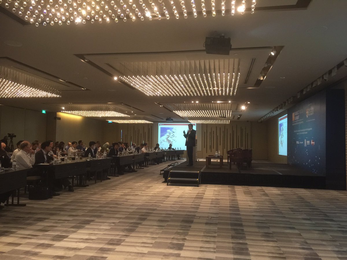 QSCorporate's tweet image. Prof Bernhard Plattner from @ETH speaks at #QSSubjectFocus #ElectricalandElectronicEngineering