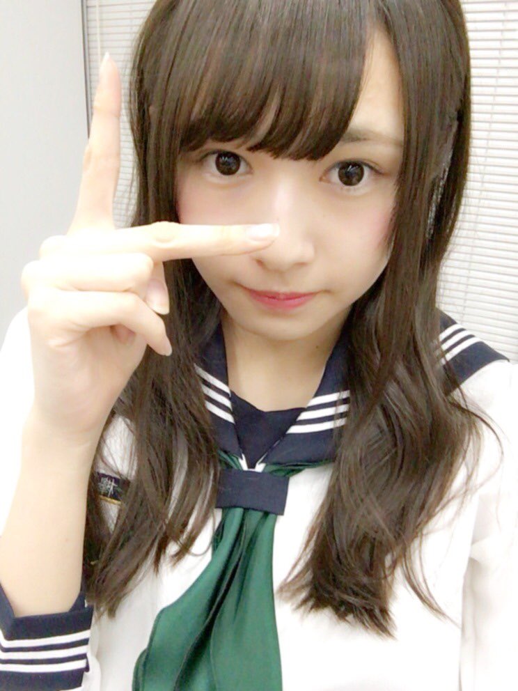 O Xrhsths ゆうやん Sto Twitter 制服のマネキンポーズをするべりかちゃん可愛い 渡辺梨加 欅坂46 T Co Iyeiwnpfbq Twitter